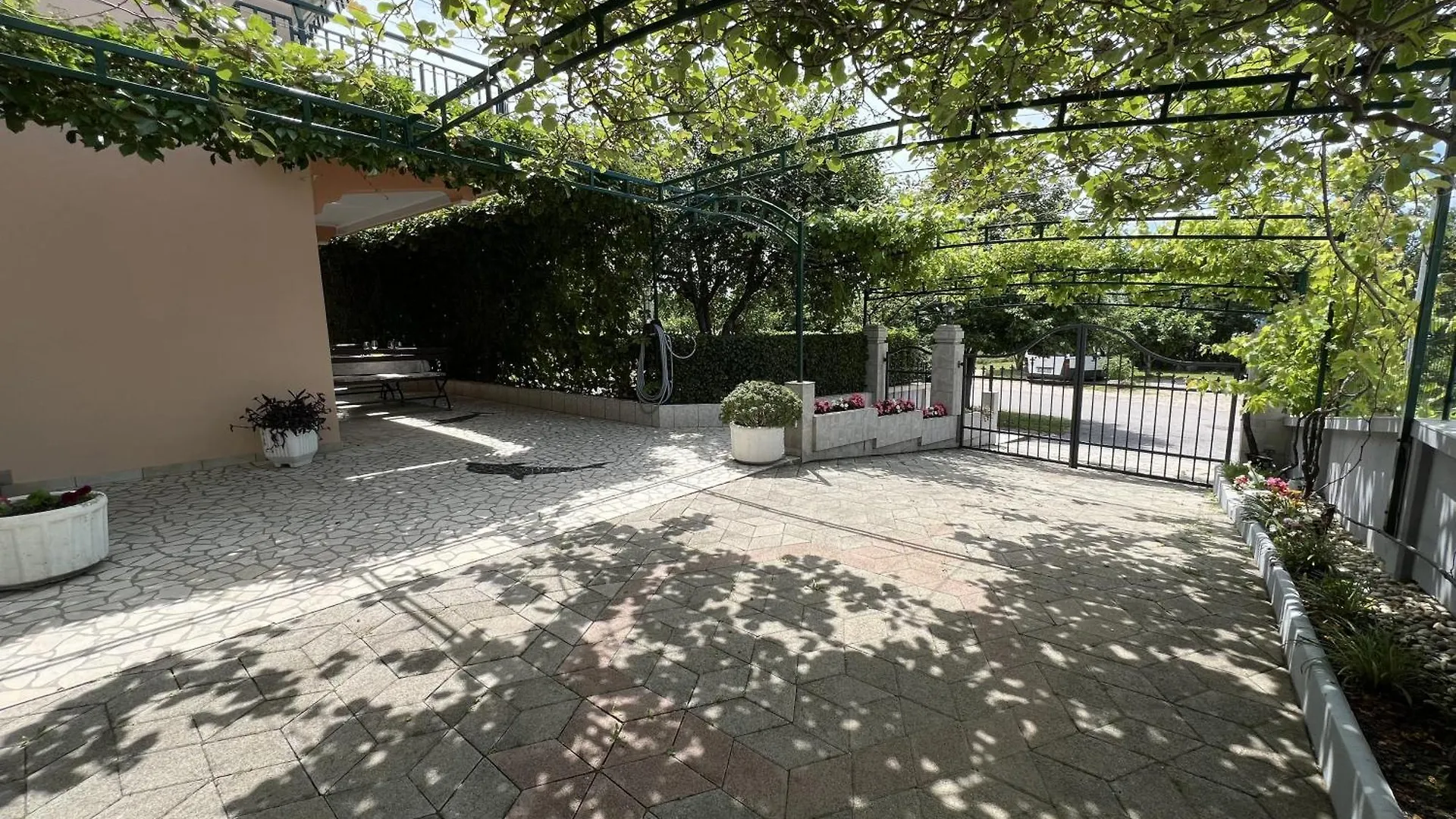 Apartments With A Parking Space Dramalj, Crikvenica - 23261 0*,  Croatia